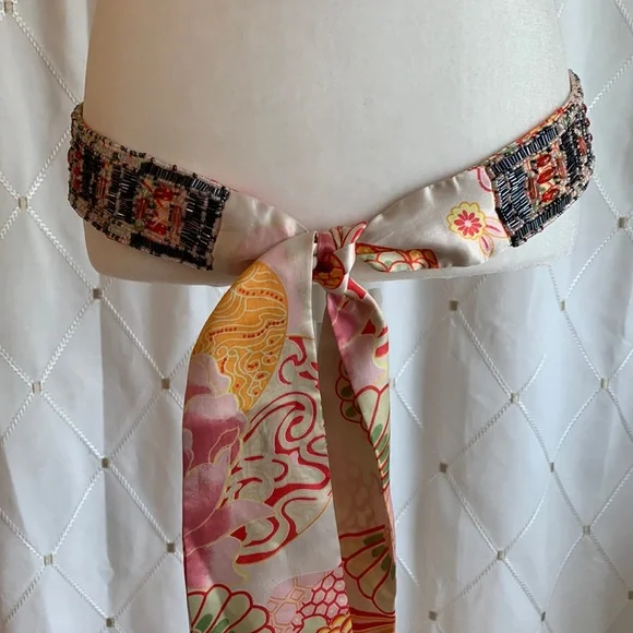 EUC. Vintage beaded belt/sash - Picture 1 of 7